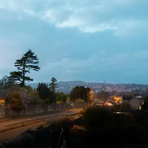  Apartment Georgian Gem Free Parking &views