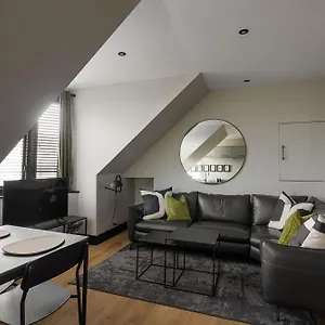 https://broomhill-loft.hotelsaberdeenuk.com
